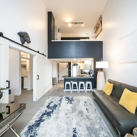 Modern Downtown Top Floor Penthouse With Bay Views Seattle Exterior foto