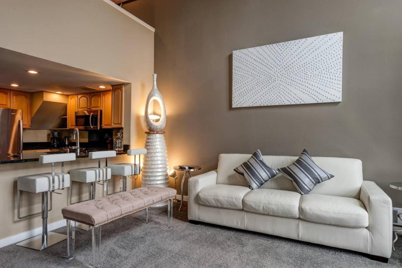 Modern Downtown Top Floor Penthouse With Bay Views Seattle Exterior foto
